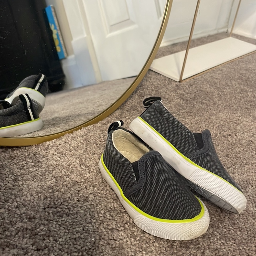 Toddler shoe